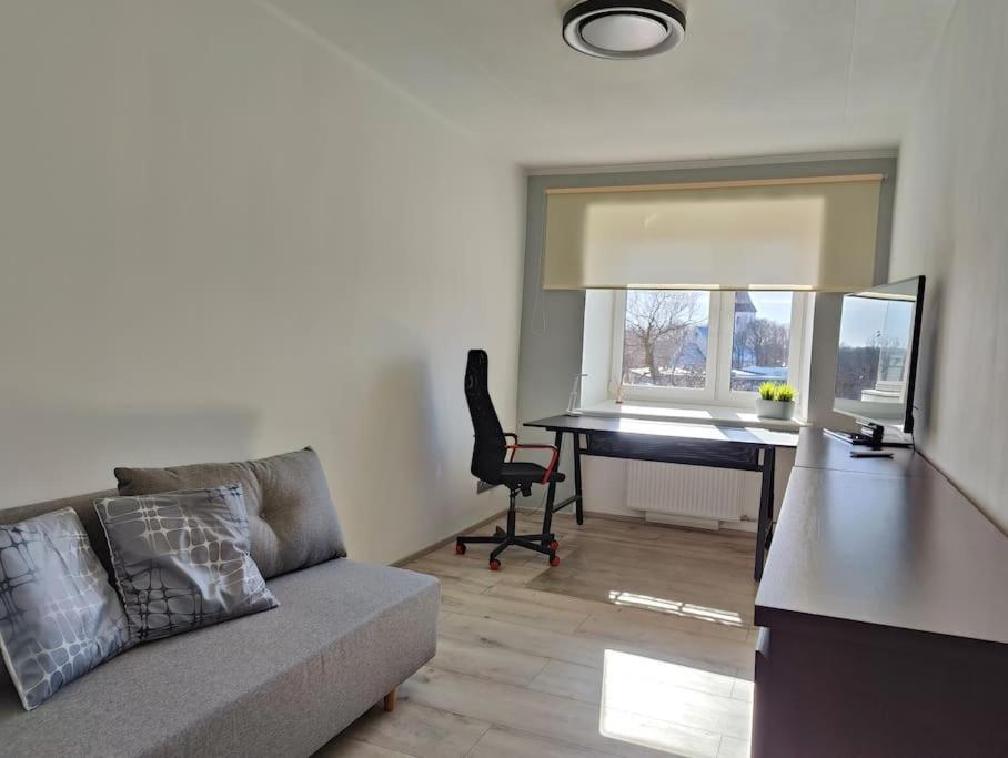 Lai Apartment In City Center Of Раквере Экстерьер фото